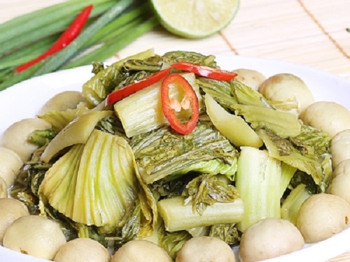 Dưa là món khoái khẩu nhưng cần hạn chế